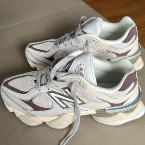 New Balance 9060